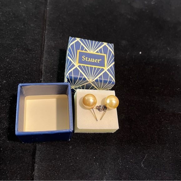 Stauer Golden Pearl  Earrings 12mm - Picture 7 of 8